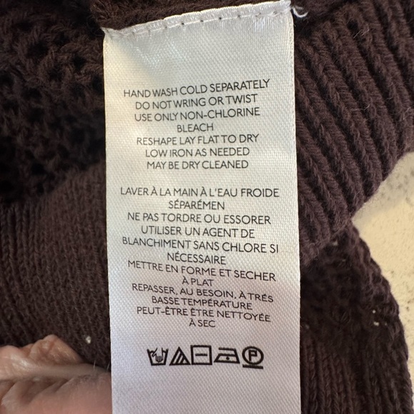 URBAN OUTFITTERS BDG Beach Cardigan Dark Brown Sz Medium NWOT V-neck Open Knit - Picture 8 of 12